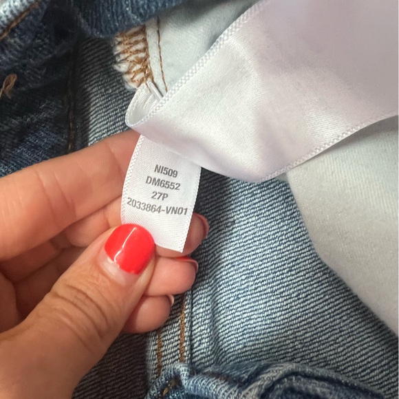 Madewell Petite Perfect Vintage Wide-Leg Jean in Leifland Wash Size 27 Petite - Picture 11 of 11